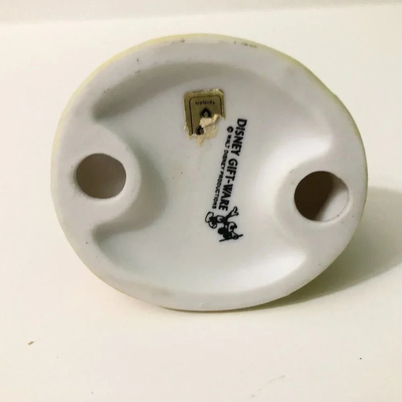 Vintage Walt  Disney Gift Ware Pluto with Crab Figurine Taiwan - Picture 7 of 14